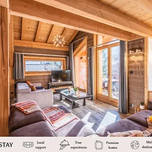 Hirondelle - By Emerald Chalet Morzine